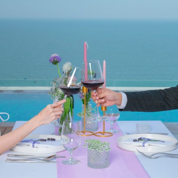 Romantic Dinner – Warm Up Your Love With Only VND 299,000+/ Pax
